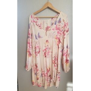 Pink floral long sleeved billabong dress